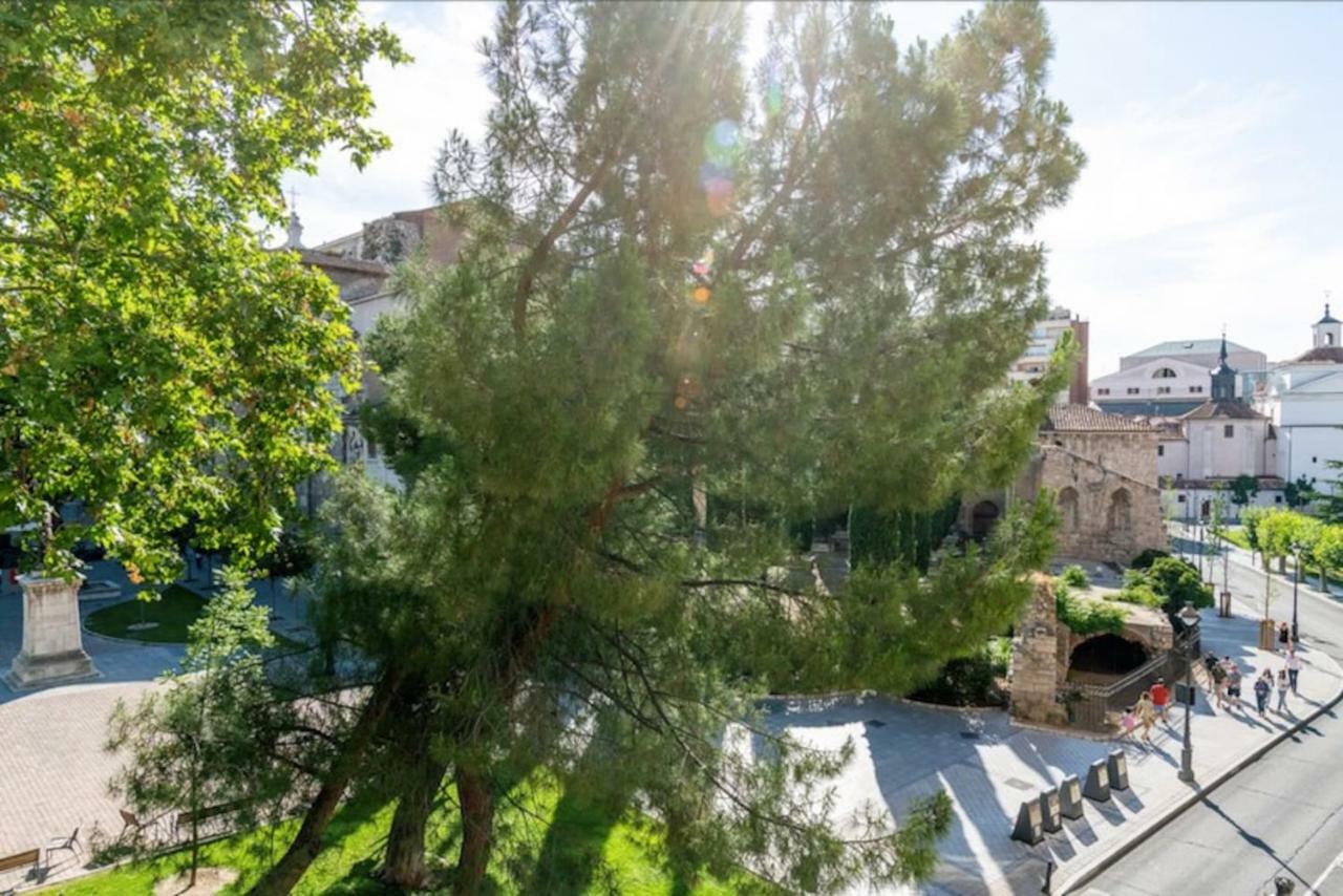 Universidad 4 Βαγιαδολίδ Εξωτερικό φωτογραφία