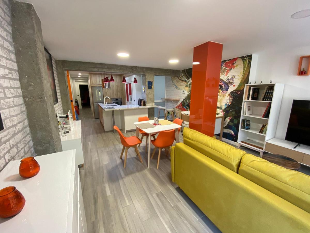 Universidad 4 Βαγιαδολίδ Εξωτερικό φωτογραφία