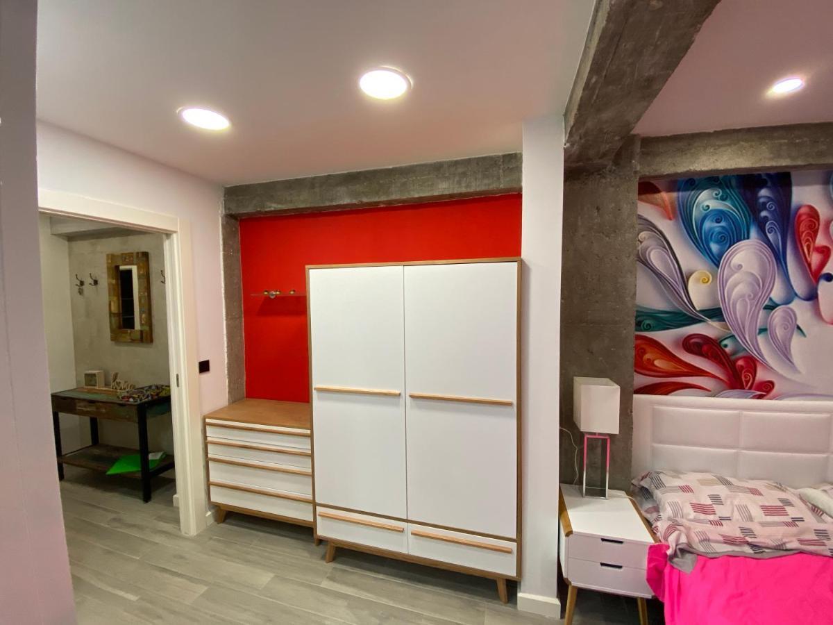 Universidad 4 Βαγιαδολίδ Εξωτερικό φωτογραφία